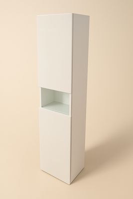 Colonne suspendue 140 x 35 cm avec deux portes et une niche