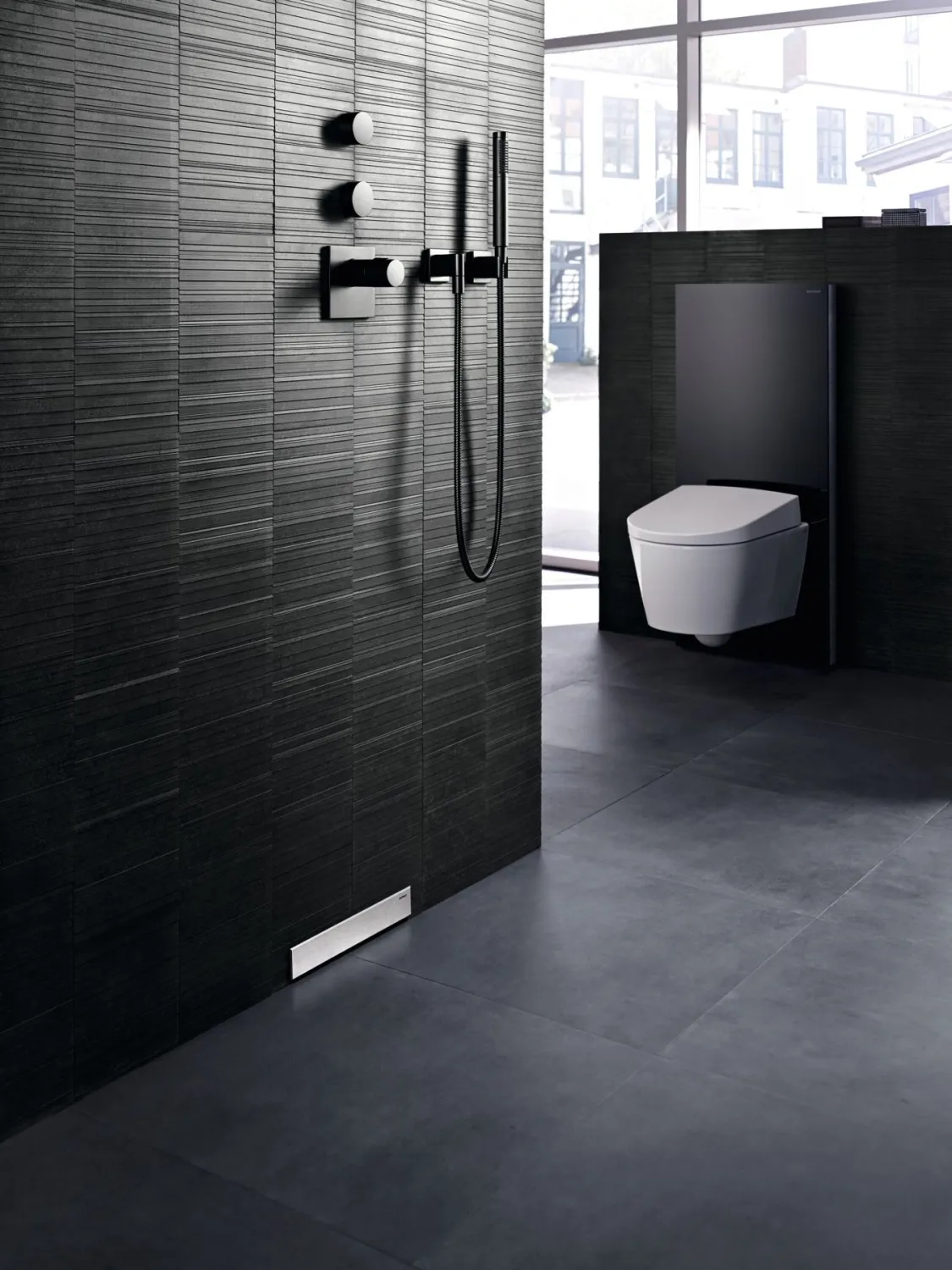 Bâti-support Geberit Combifix pour douche murale - débit d’évacuation 48 L/min