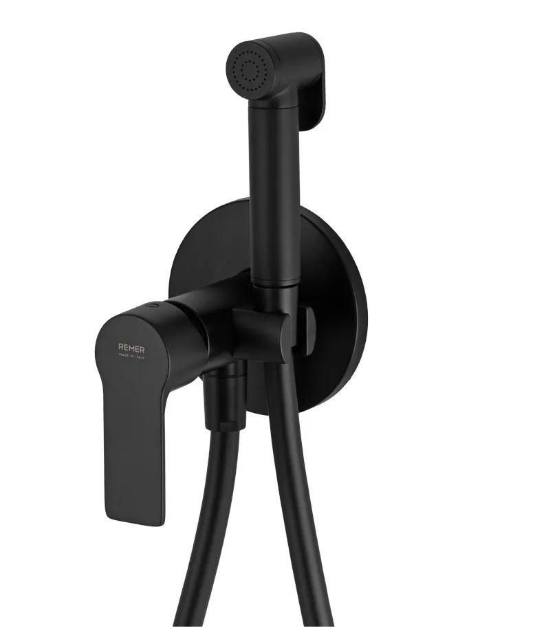 Ensemble hygiénique encastré de WC avec mitigeur encastré Remer Energy en laiton noir mat