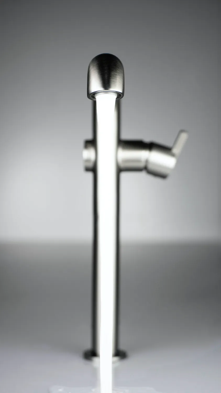 Mitigeur de lavabo rehaussé Deante Silia 265 sans bonde en titane — vue 5