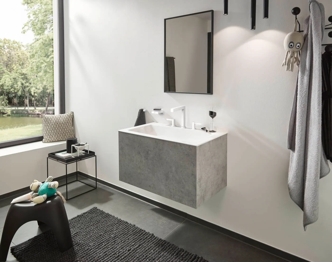 Mélangeur de lavabo 3 trous Hansgrohe Finoris 160 avec bonde push-open en blanc mat
