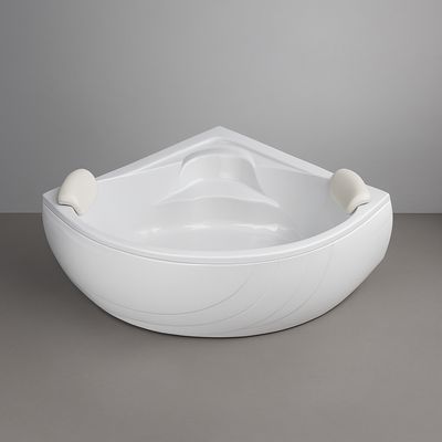 Bathtub Darling 120 x 120 cm