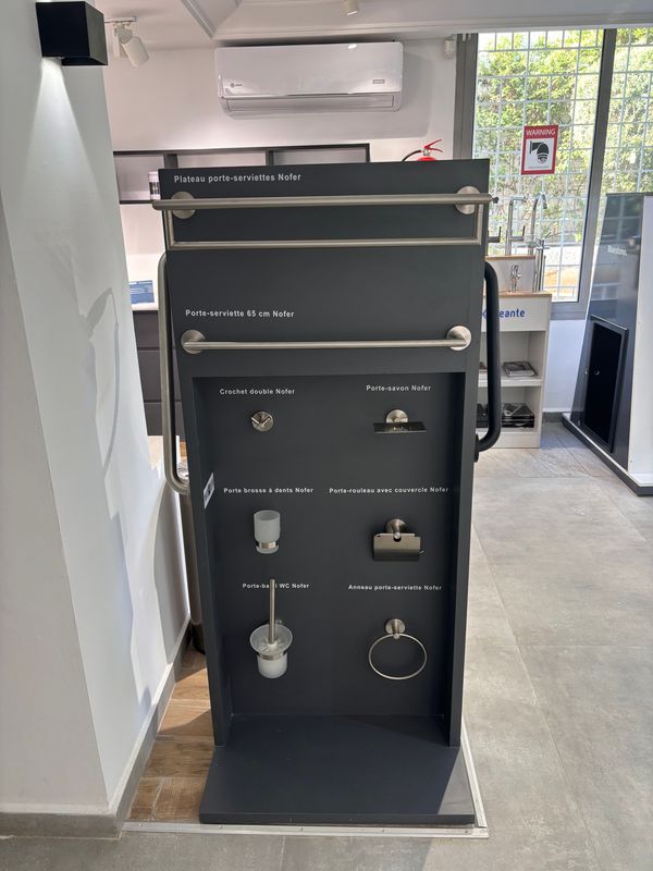 P1 : Accessoires de salle de bain Nofer