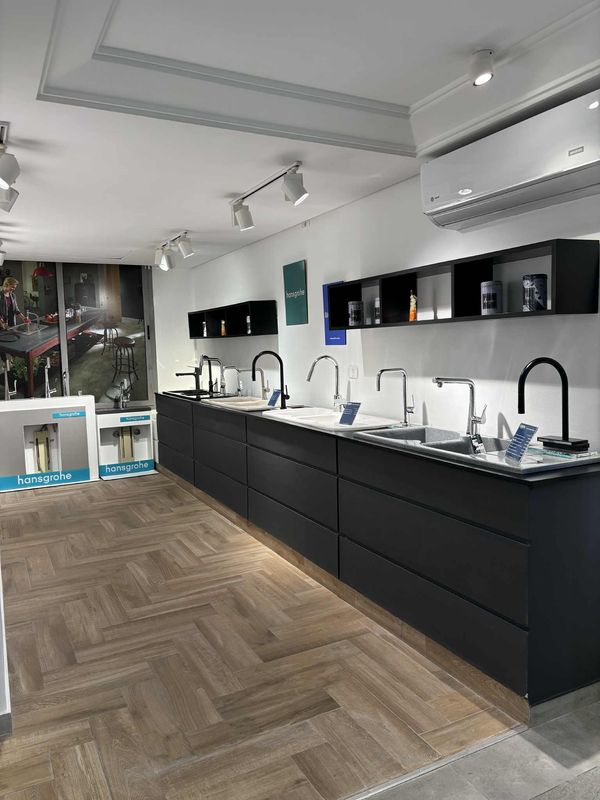 Ambiance éviers et mitigeurs de cuisine