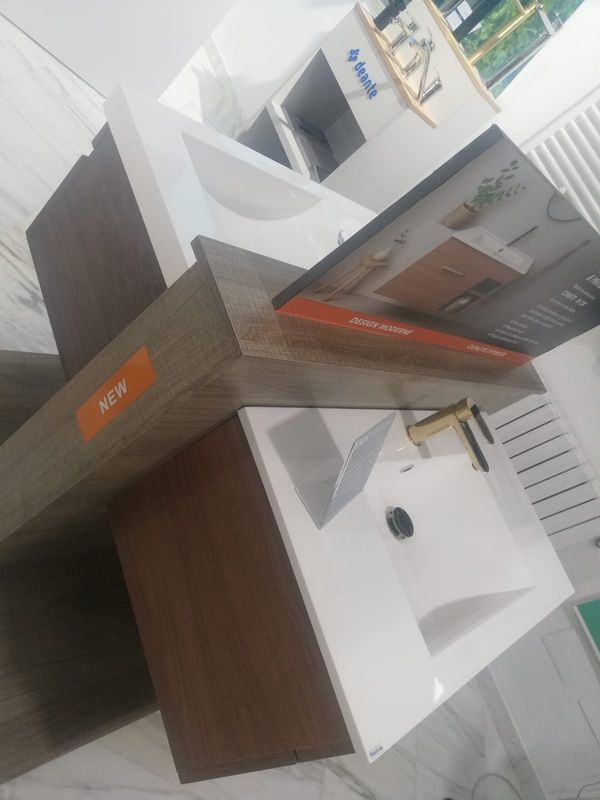 P18 : Comete 96 cm &amp; Spazio 100 cm