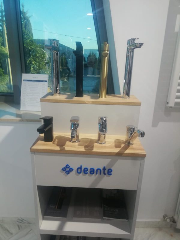 P27 : Deante Robinetterie 1