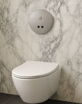 Chasse d'eau électronique