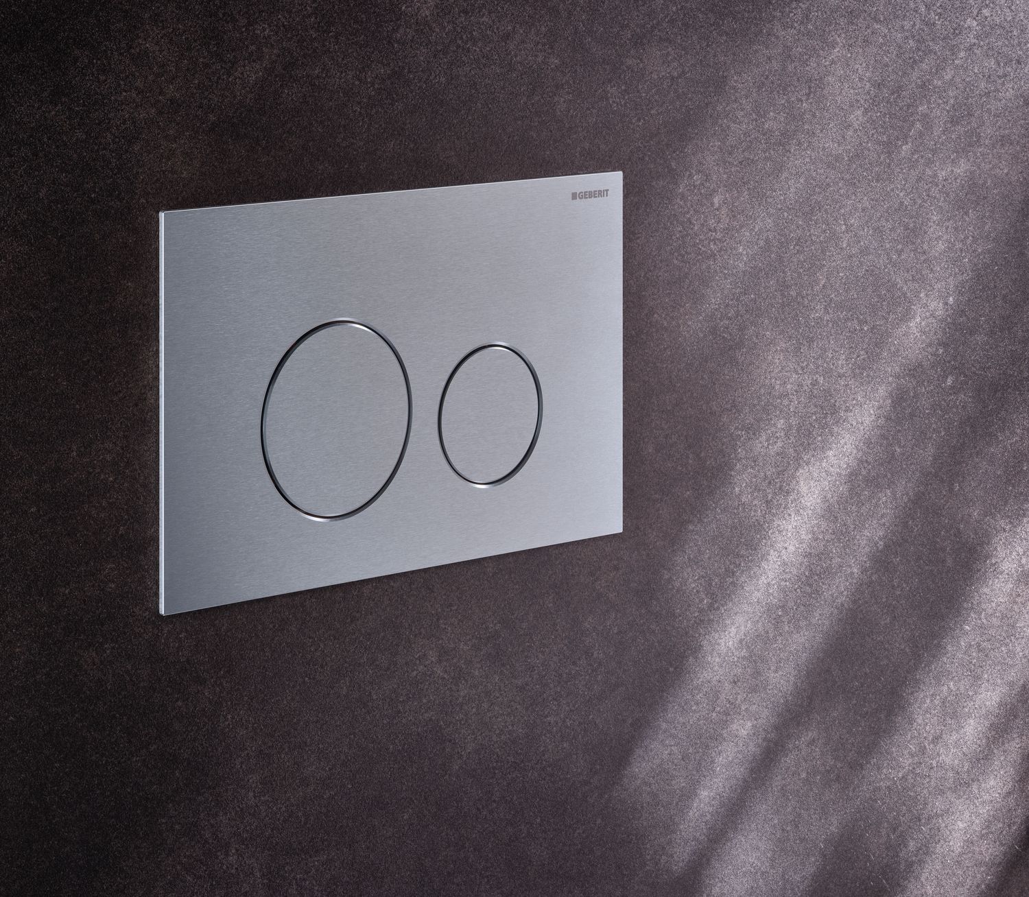 Geberit Sigma40 Flush Plate / Brushed Chrome