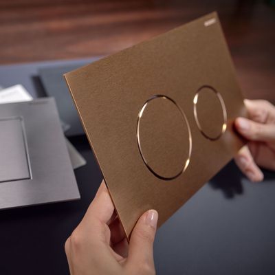 Geberit Sigma40 Flush Plate / Brushed Rose Gold