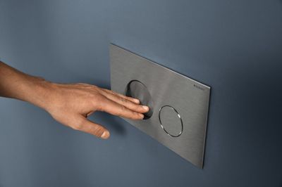 Geberit Sigma40 Flush Plate / Brushed Chrome