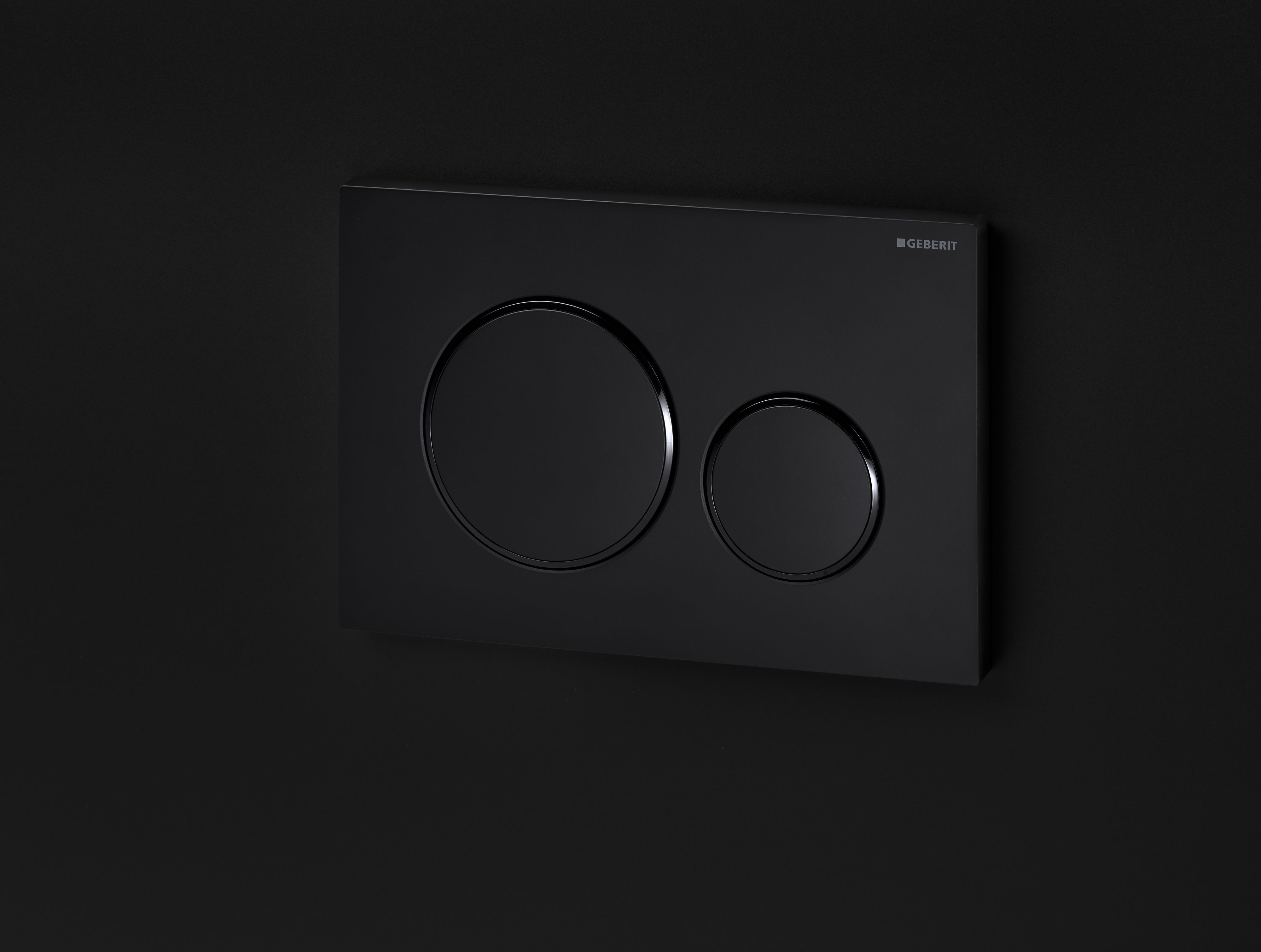 Plaque de déclenchement Geberit Sigma20 / Noir mat – anneaux design : noir brillant / Revêtement Easy Clean + Anti-Traces de doigt - vue 2