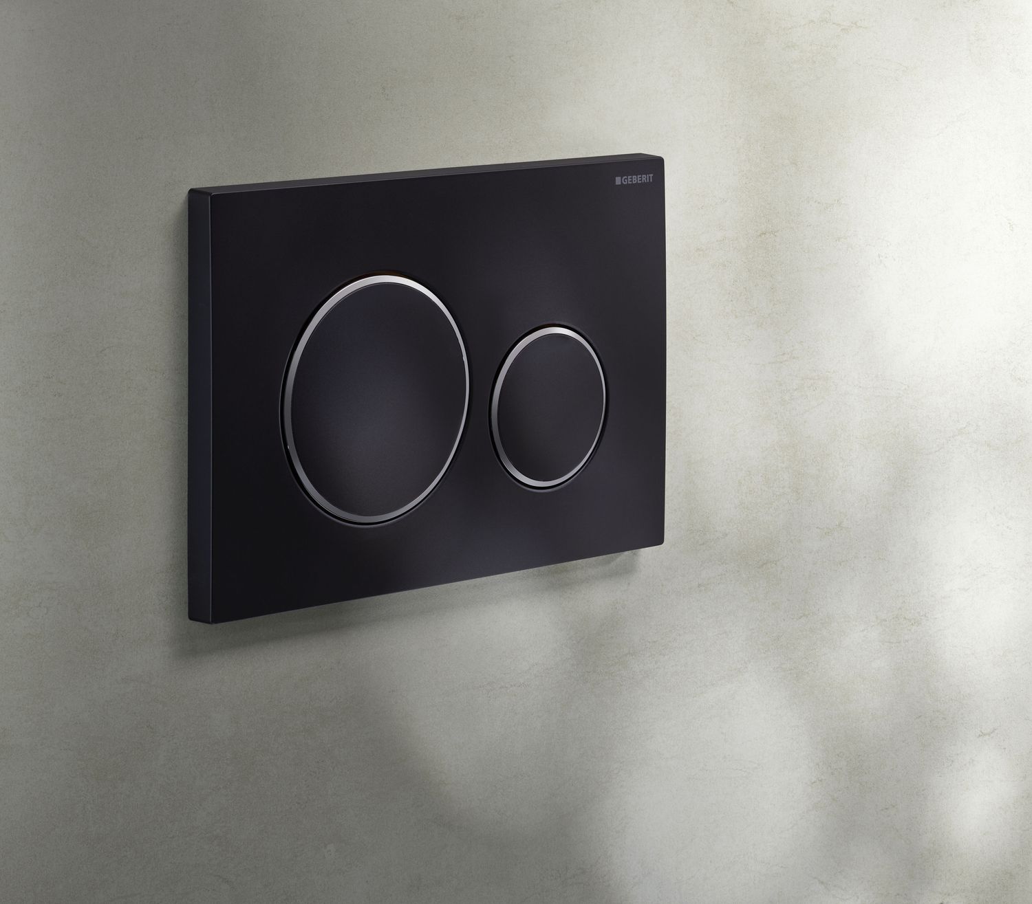 Geberit Sigma20 Actuation Plate / Matte Black Lacquered - Design Rings: Chrome Glossy