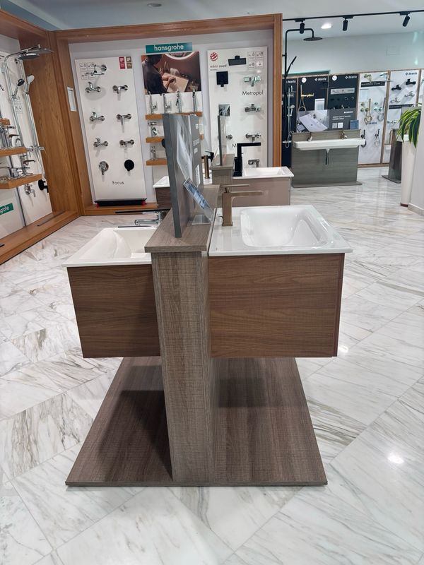 P11 : Selnova &amp; Oceana