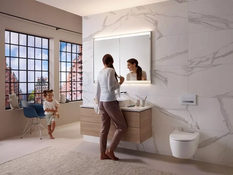 Modern, fully equipped bathrooms