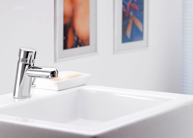 Mitigeurs de lavabo temporisés