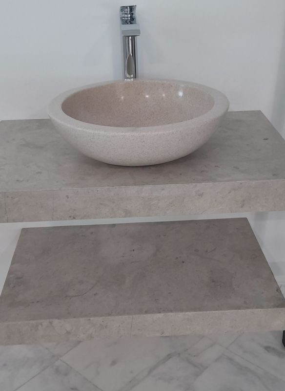 P79 : Présentoir bol avec marbre