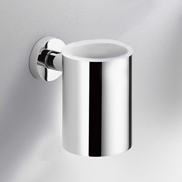 Toothbrush holder