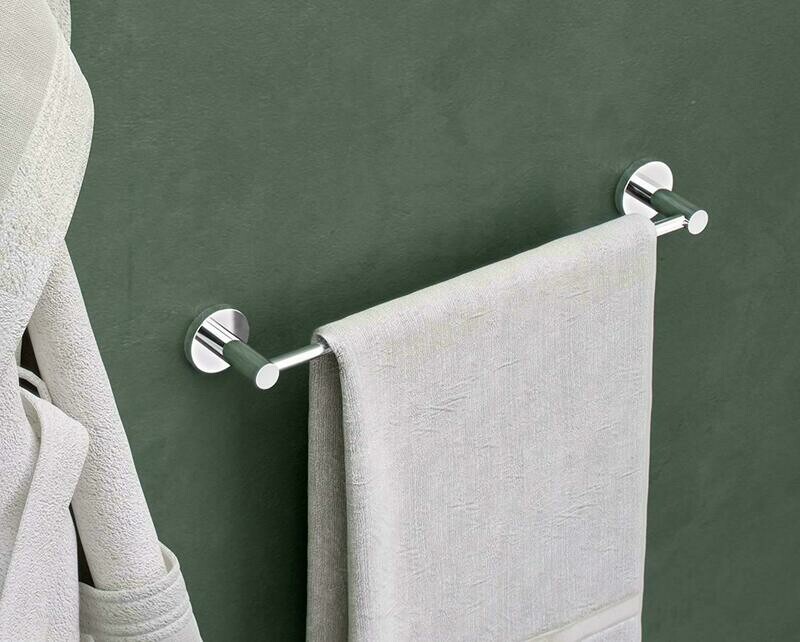 Towel rack