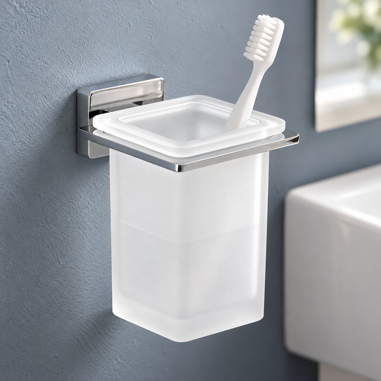Atena Toothbrush Holder