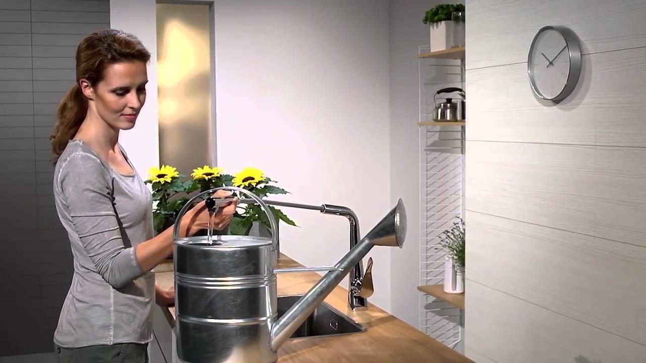 Mitigeur de cuisine Metris M71 320 avec douchette extractible — vue 3