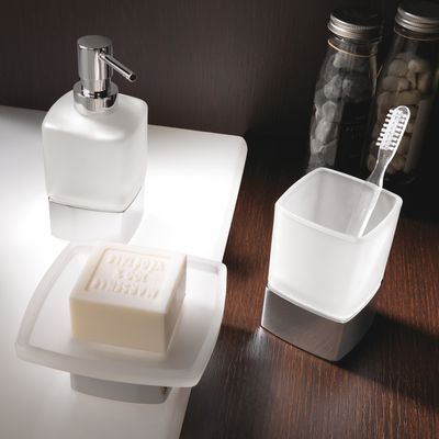Lounge Soap Dispenser