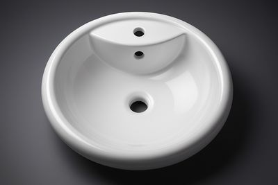 Lavabo Rondo 44 cm en Marbryx blanc avec trous pour robinet et trop-plein, design moderne.