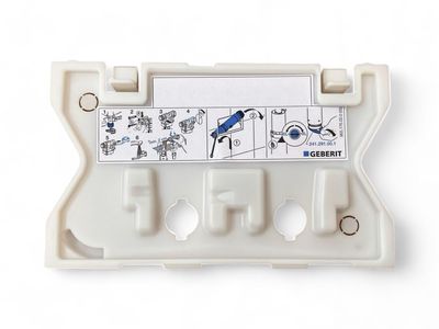 Plaque de protection blanche Geberit pour kit d'installation de réservoir de toilette encastré Sigma 8 cm.