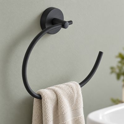 Eros Towel Ring