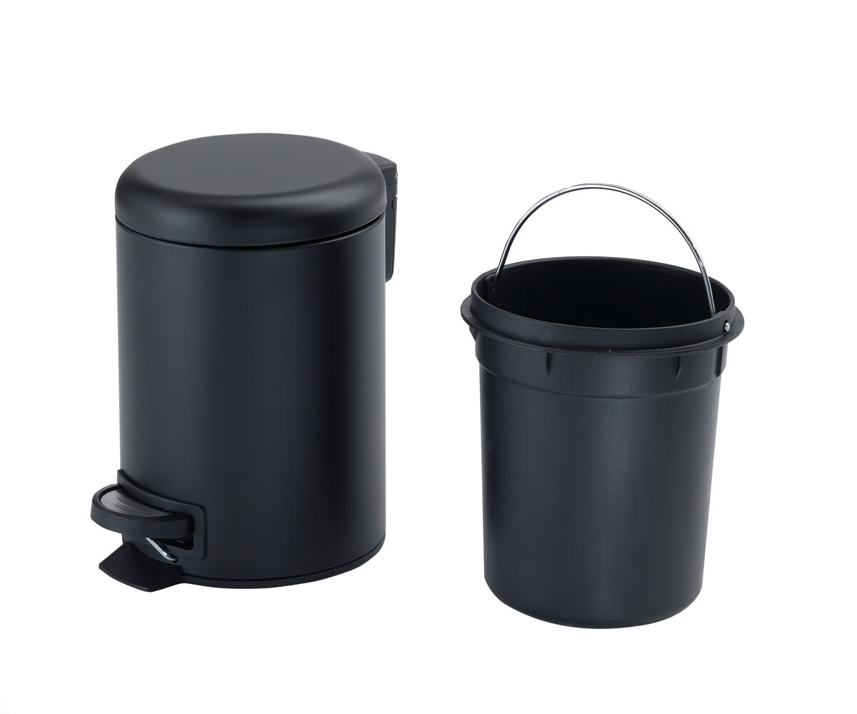 Potty Pedal Bin
