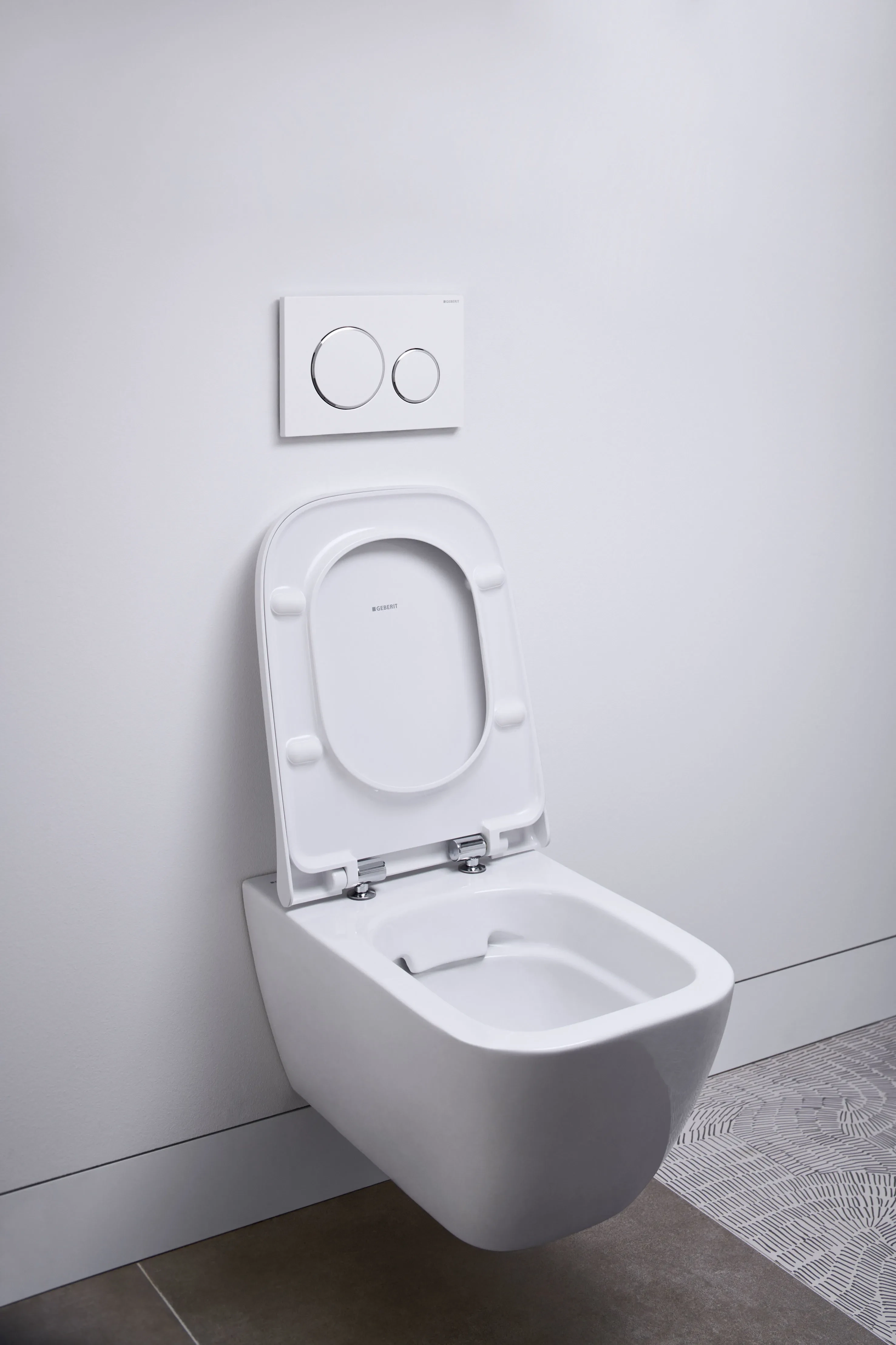 Pack cuvette suspendue Geberit Smyle Square carénée Rimfree avec fixations cachées et abattant à abaissement automatique déclipsable antibactérien - vue 9