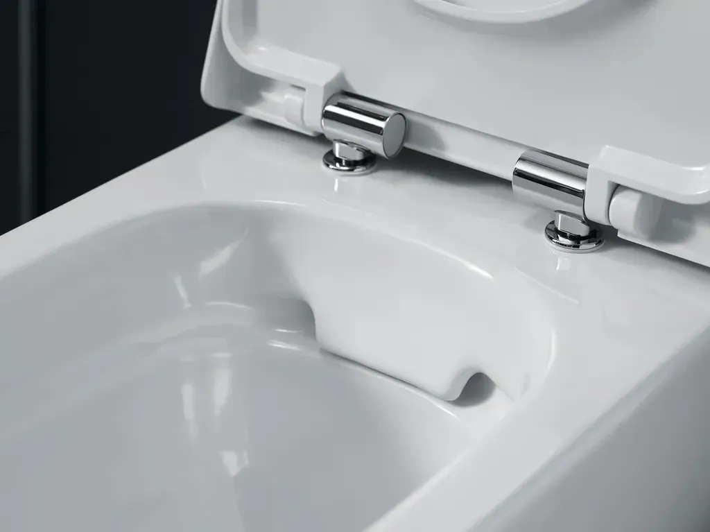 Pack cuvette suspendue Geberit Smyle Square carénée Rimfree avec fixations cachées et abattant à abaissement automatique déclipsable antibactérien — vue 5