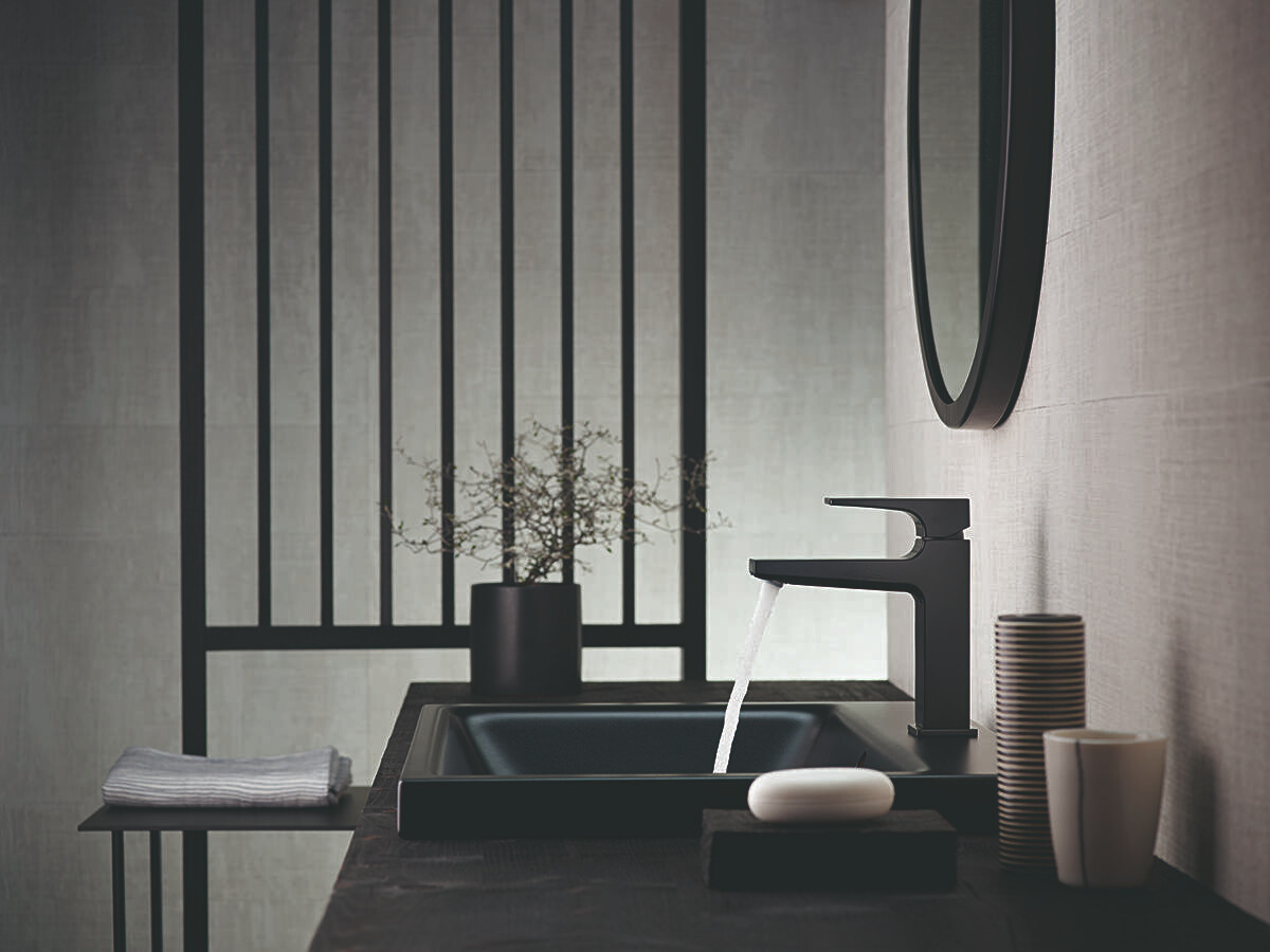 Mitigeur de lavabo Hansgrohe Metropol 110 en noir mat avec bonde push-open — vue 3
