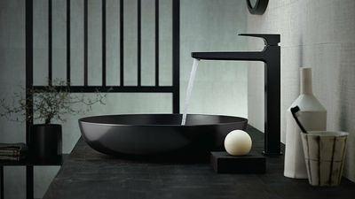 Hansgrohe Metropol 260 Basin Mixer Tap with Push-Open Waste in Matte Black