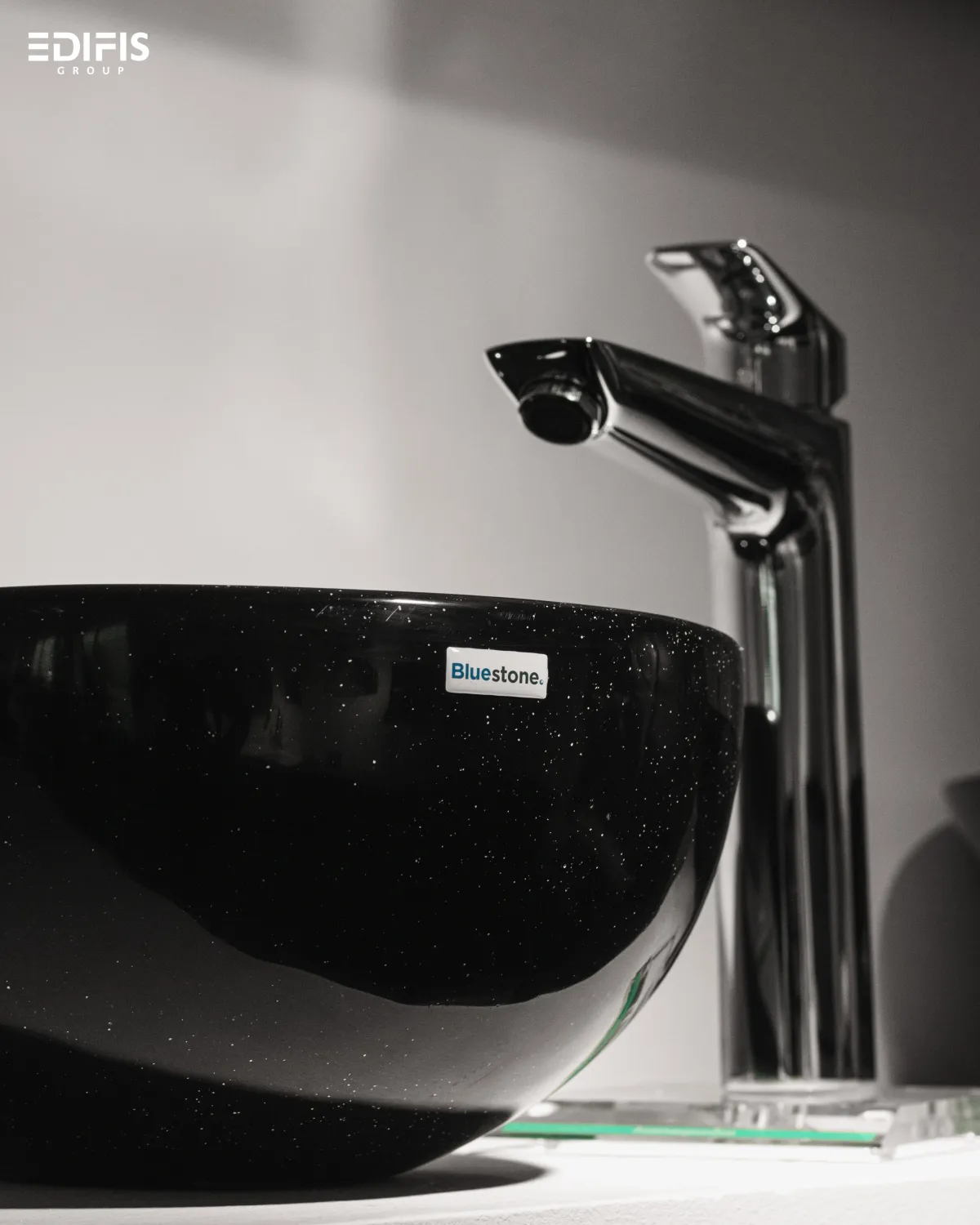 Countertop basin "Invités" 30 cm black granite — Product view 4