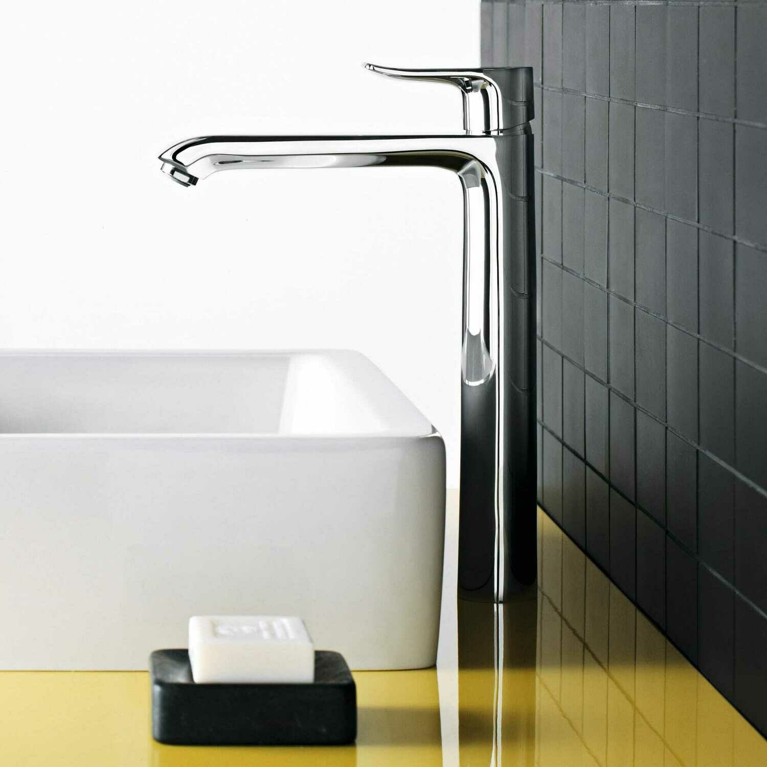 Mitigeur surélevé pour vasque libre Hansgrohe Metris 260 en laiton chromé avec tirette et vidage — vue 3