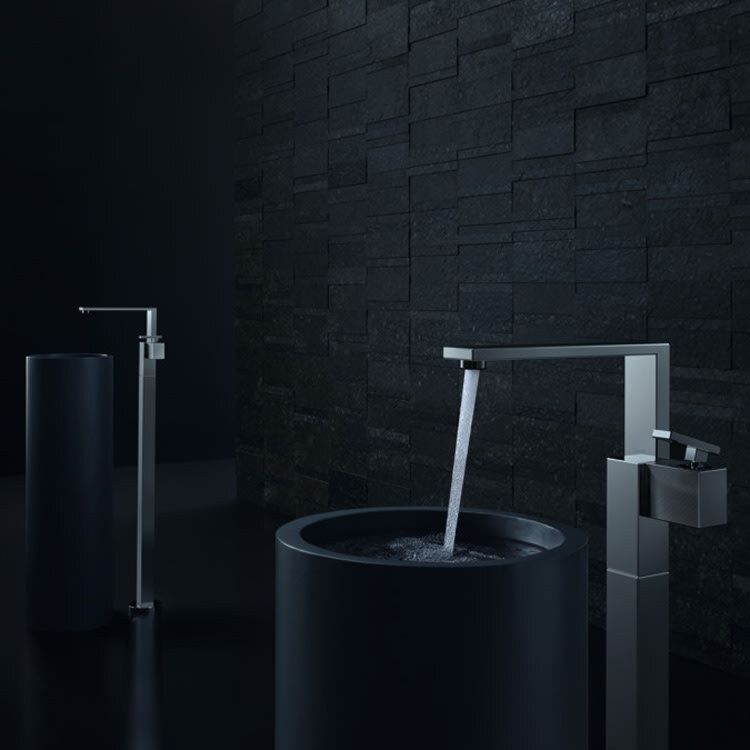 Mitigeur de lavabo sur pied Axor Edge avec vidage push-open coupe diamant