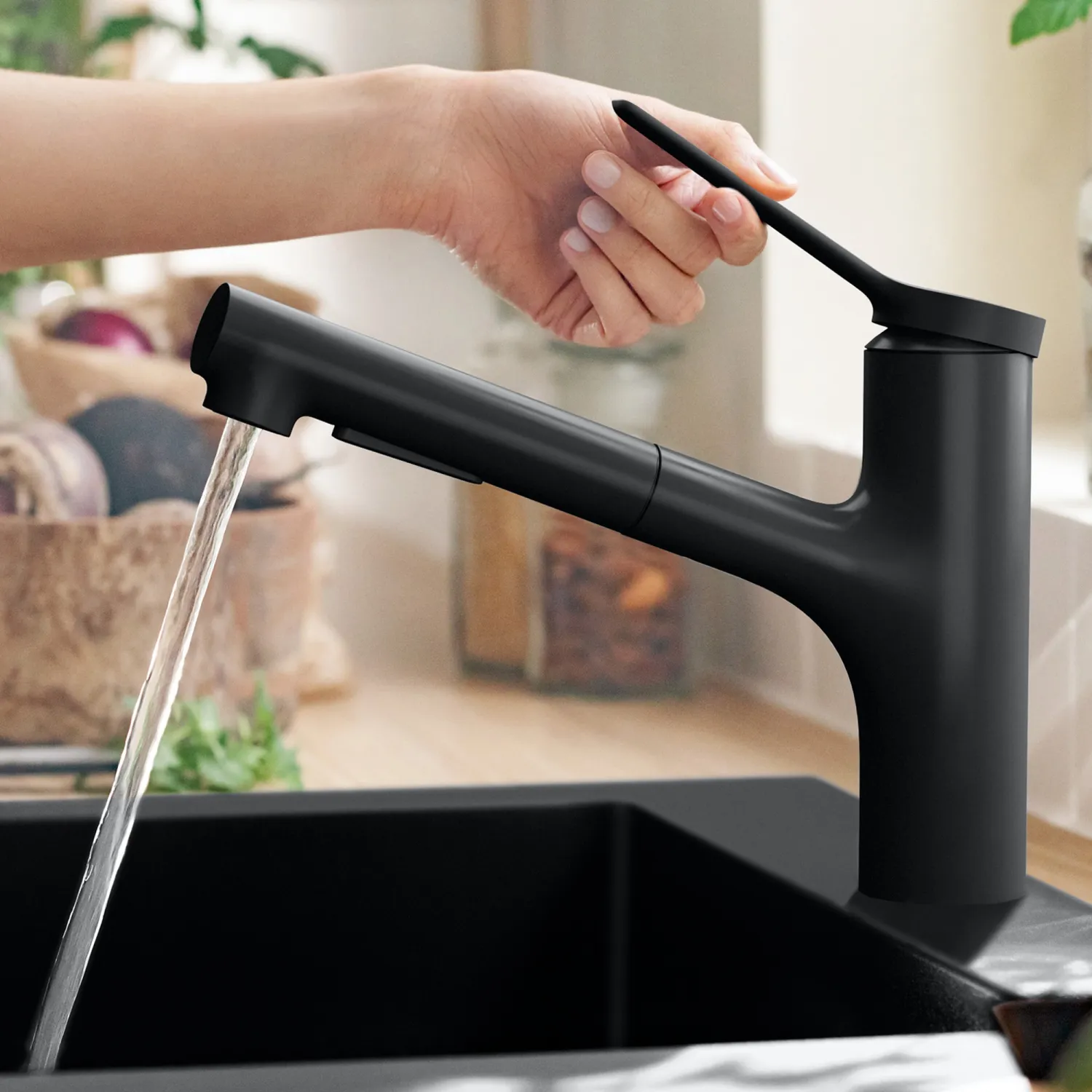 Mitigeur de cuisine Hansgrohe Zesis M33 150 avec douchette extractible et 2 jets et sBox intégré finition noir mat