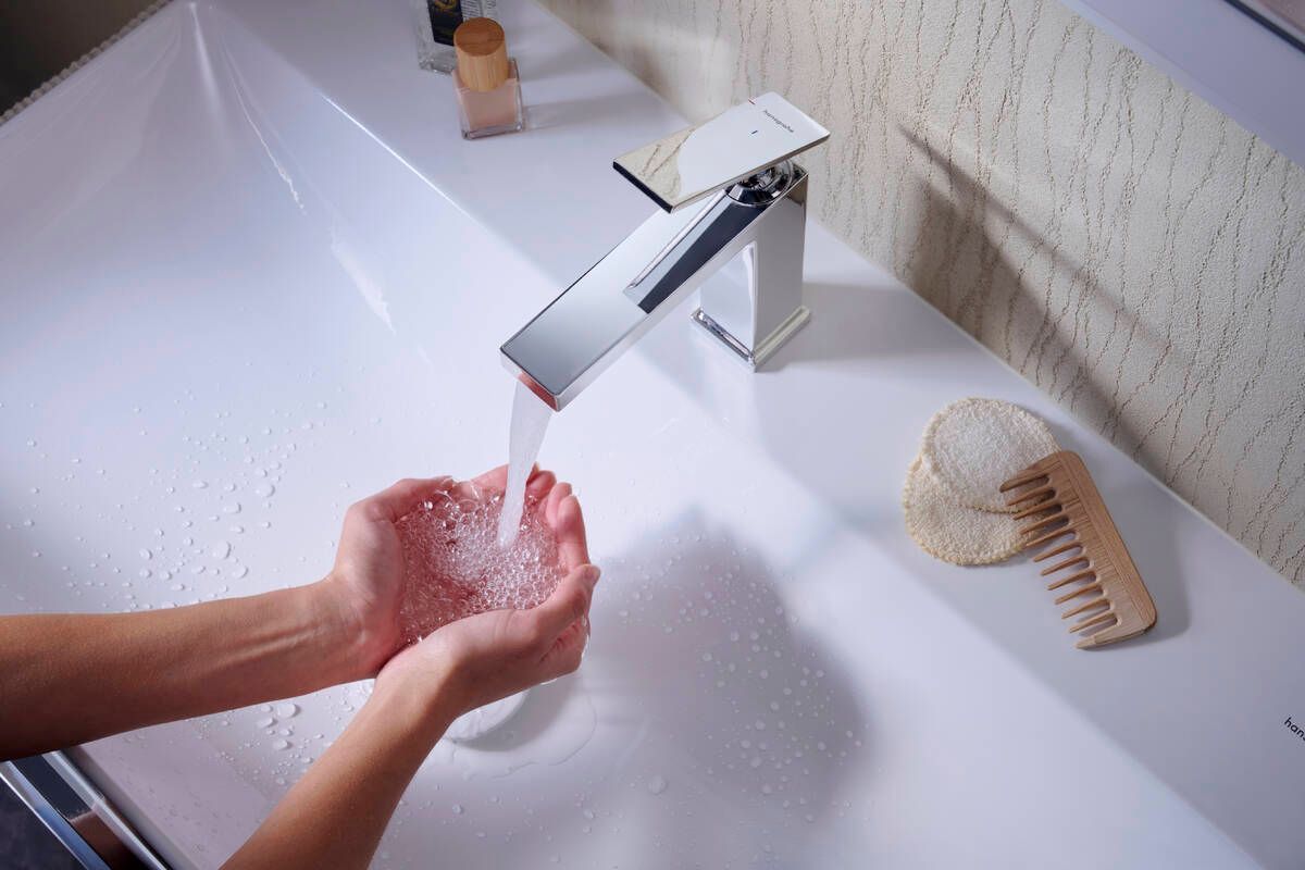 Hansgrohe Tecturis E 110 CoolStart Basin Mixer with Pull Rod and Waste Set