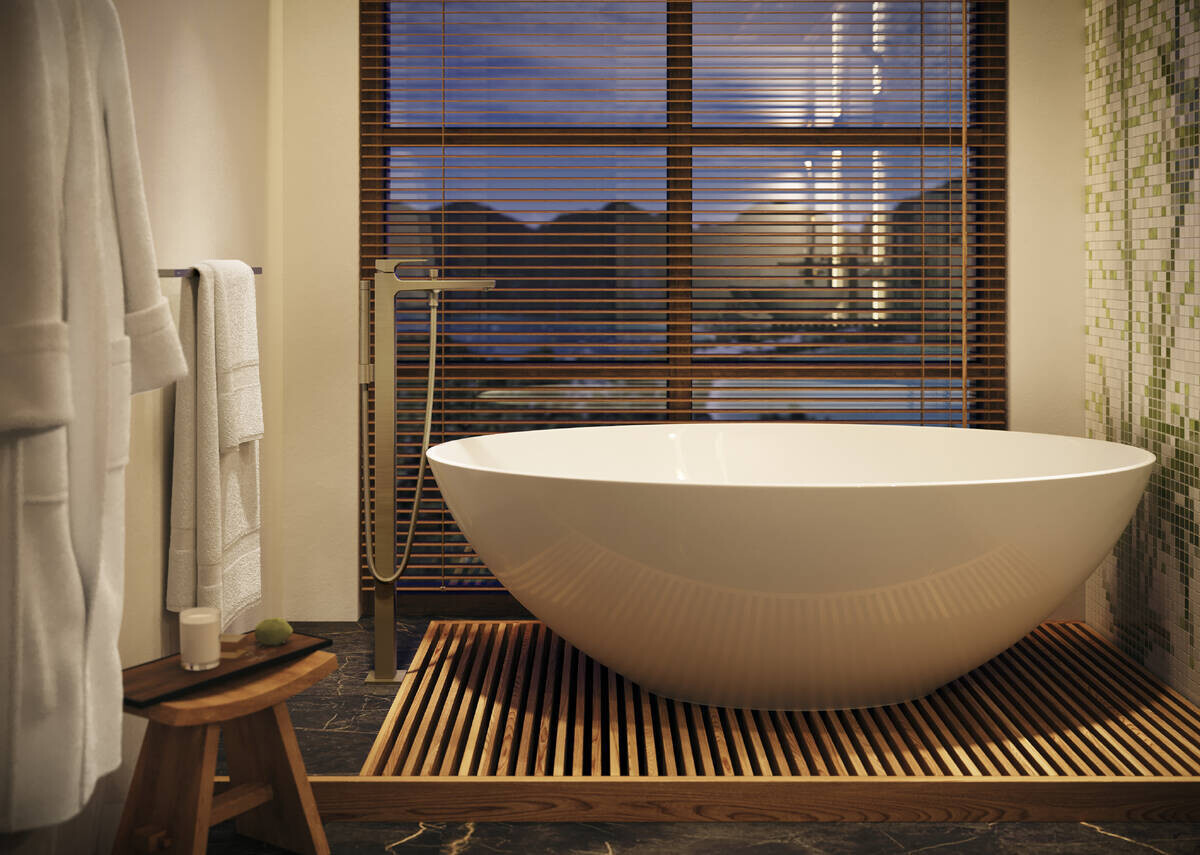 Hansgrohe Metropol Bath/Shower Mixer for Floor Mounting in Brushed Bronze