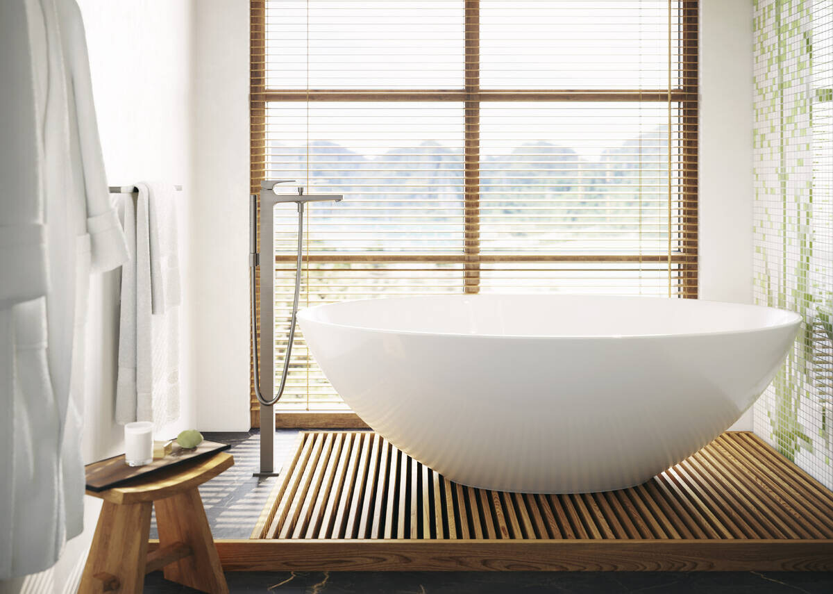 Mitigeur de bain / douche Hansgrohe Metropol pour montage au sol en noir chromé brossé — vue 3