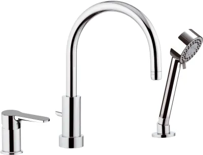 Robinet mitigeur de baignoire chromé Remer Winner à 3 trous avec douchette et flexible rétractable.