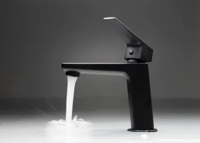 Mitigeur de lavabo Deante Blur 93 sans bonde en noir mat