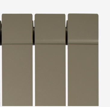 Elément de radiateur décoratif en aluminium moulé Fondital GARDA S (entraxe 160 cm / épaisseur 9 cm) en bronze — vue 3