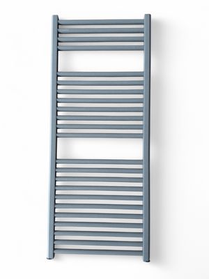 Radiateur sèche-serviettes en aluminium Fondital Cool 116 x 45 cm en argent