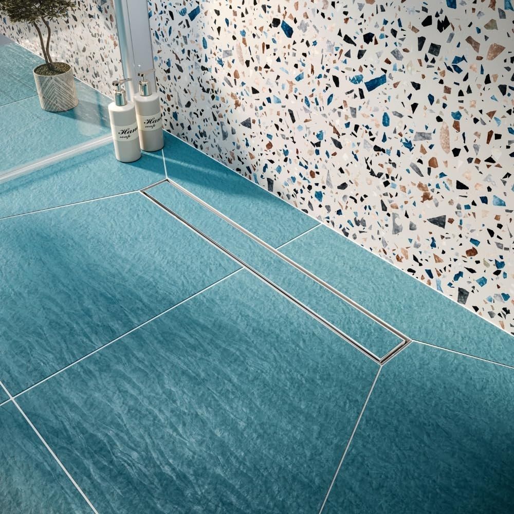 Canivelle de douche Vogi Drain linéaire Duo 50 cm avec grille réversible prêt à carreler ou en acier inoxydable 304 brossé - débit d'évacuation 56 L/min — vue 4