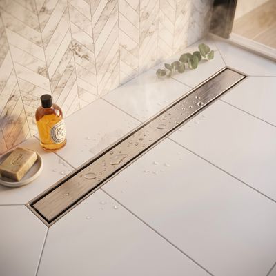 Canivelle de douche Vogi Drain linéaire Duo 80 cm avec grille réversible prêt à carreler ou en acier inoxydable 304 brossé  - débit d'évacuation 56 L/min