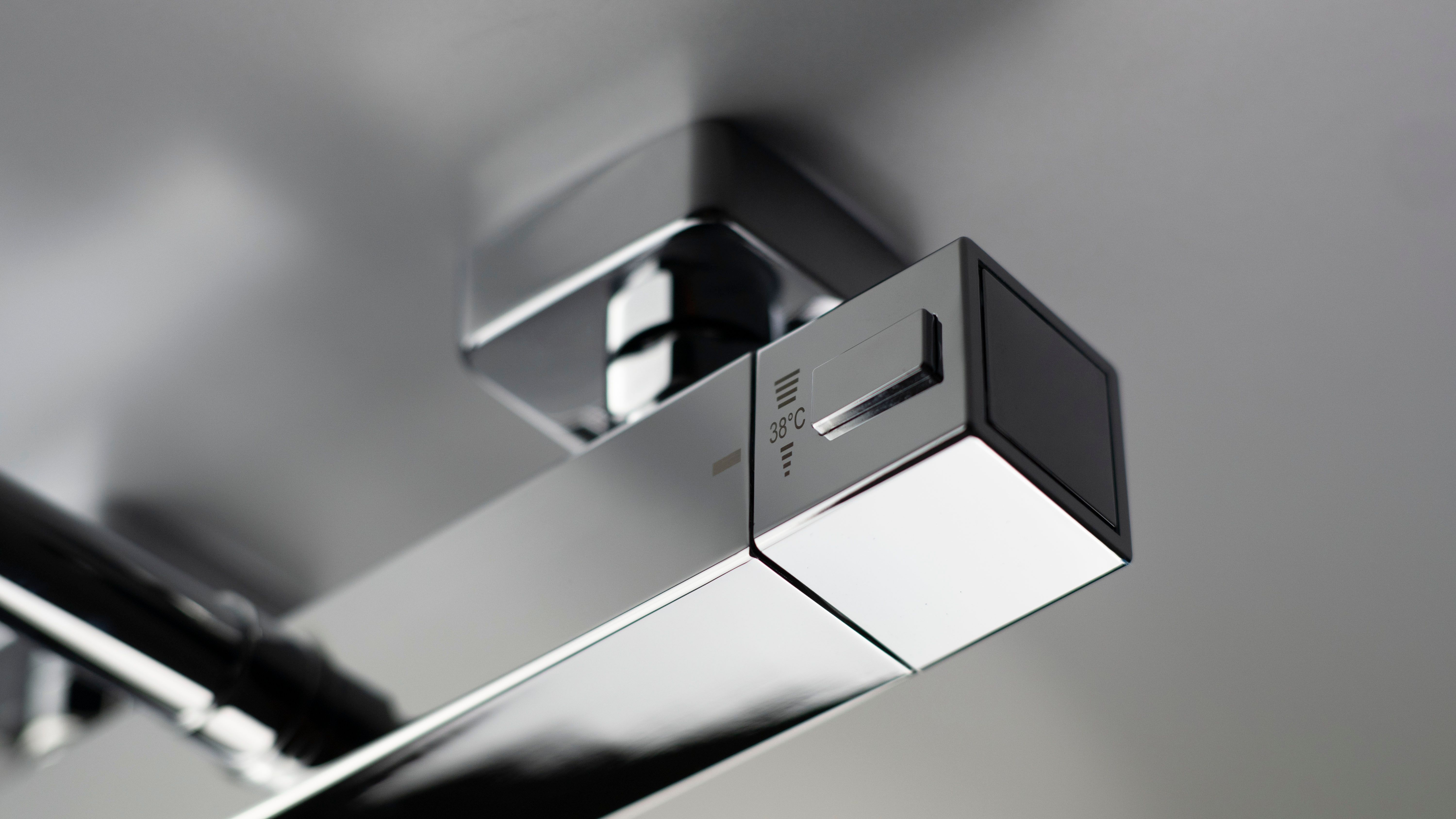 Colonne de douche carrée Deante Loco 200 avec mitigeur thermostatique en chromé - vue 8
