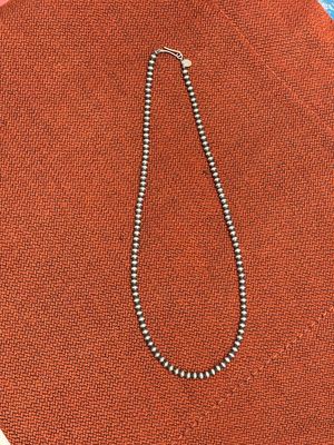 NAVAJO PEARL NECKLACE 4MM 18&quot;
