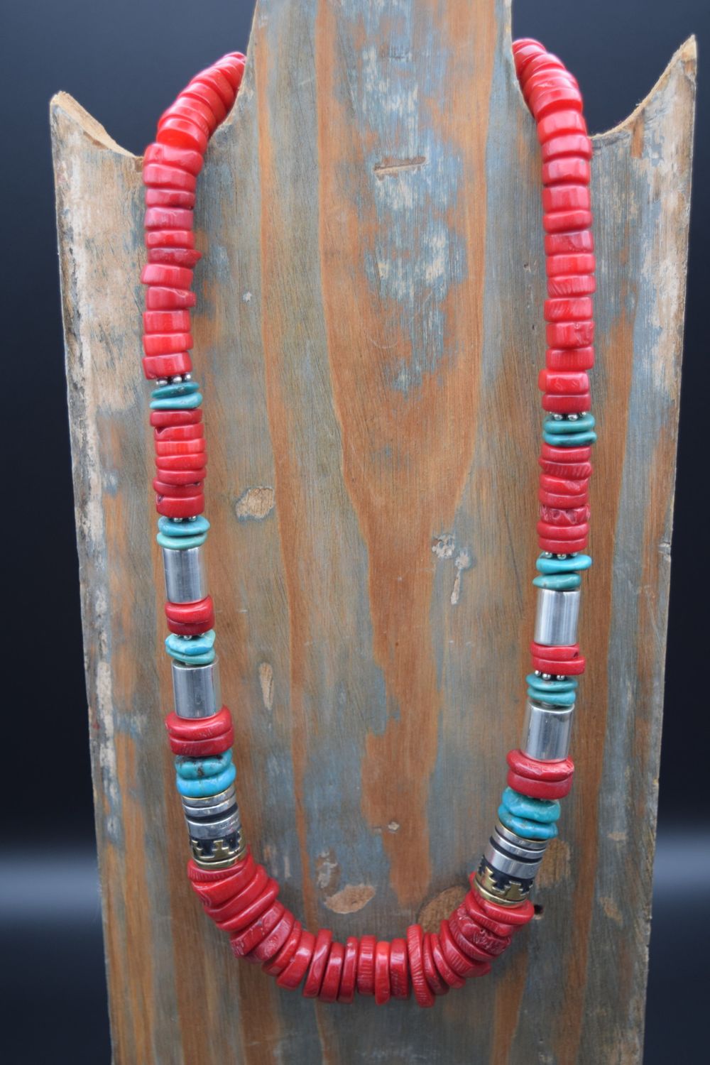 TR SINGER NECKLACE, RED