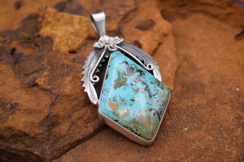 PETERSON, NAVAJO, TURQUOISE PENDANT